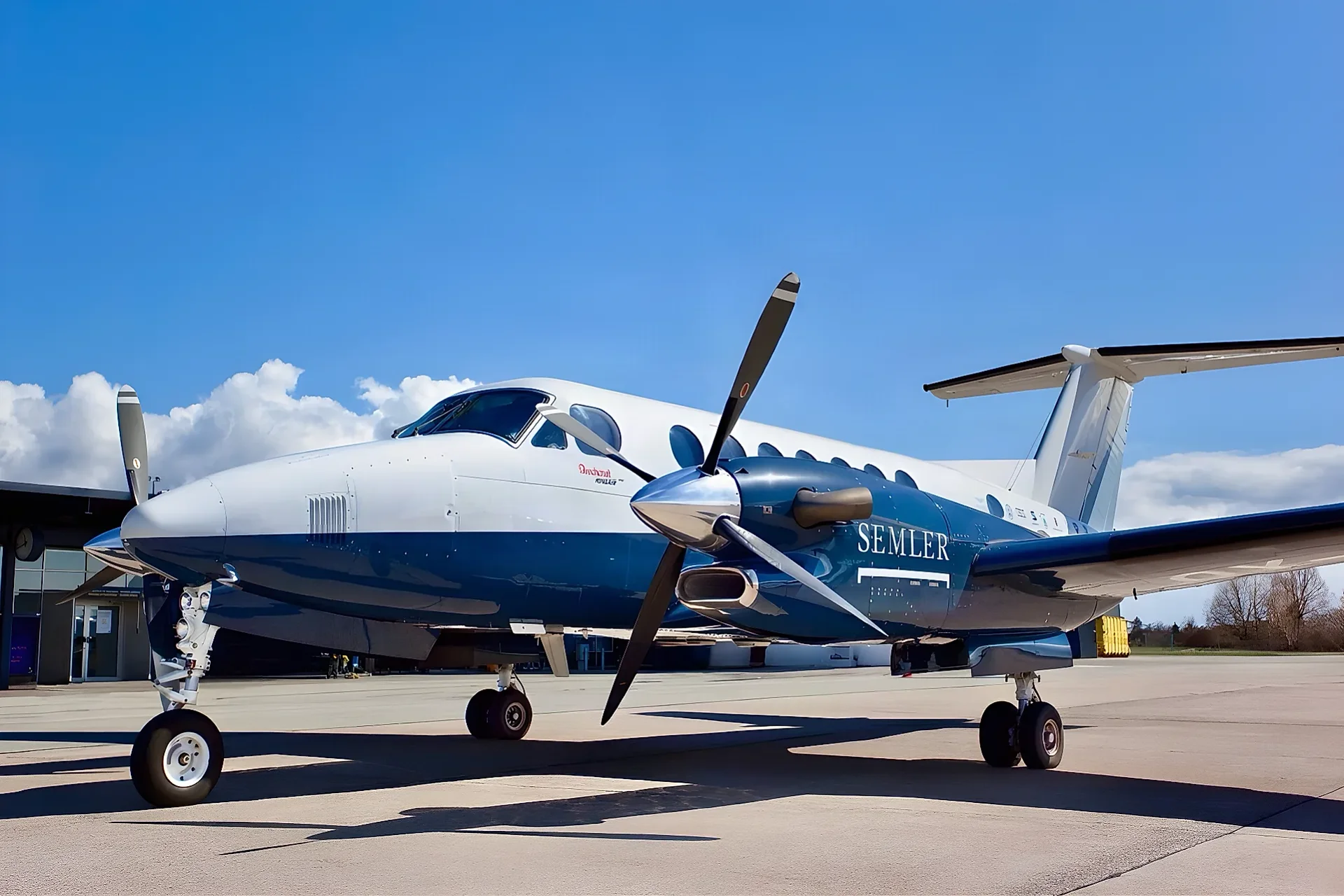 Beechcraft Super King Air 300 på flygplatsen